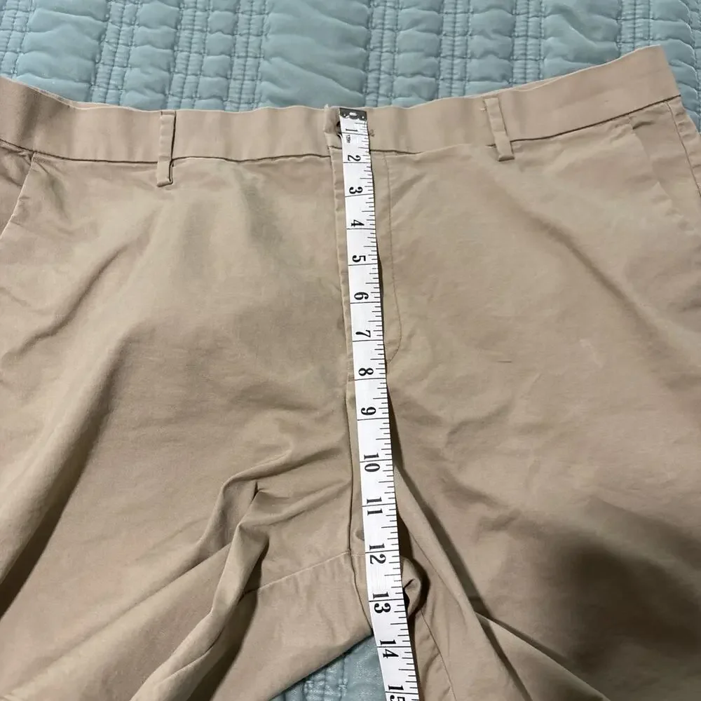 Banana Republic 38 Chino Bermuda Shorts, Beach, Boho, Stretchy, EUC, Soft